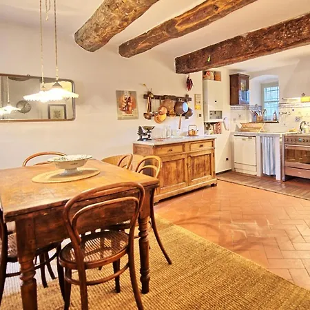 Monte Marcello-zanego Sleeps 6 Wifi Appartement Bocca di Magra