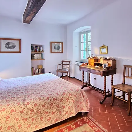 Appartement Monte Marcello-zanego Sleeps 6 Wifi